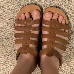 Vionic leather sandals